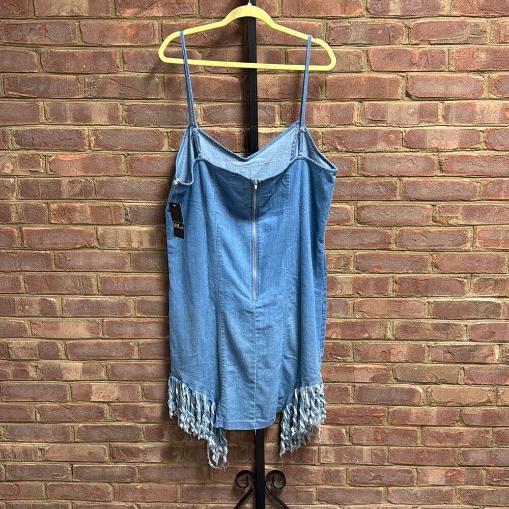 Love by Chesley Women’s Denim Spaghetti Strap Tassel Jean Dress Size 1X NEW - Picture 3 of 7